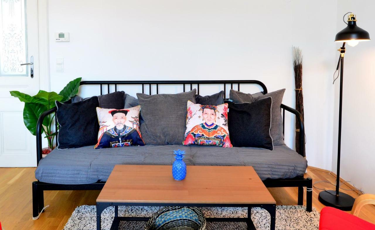 2 Bedrooms @ The U3 Subway Viena Exterior foto
